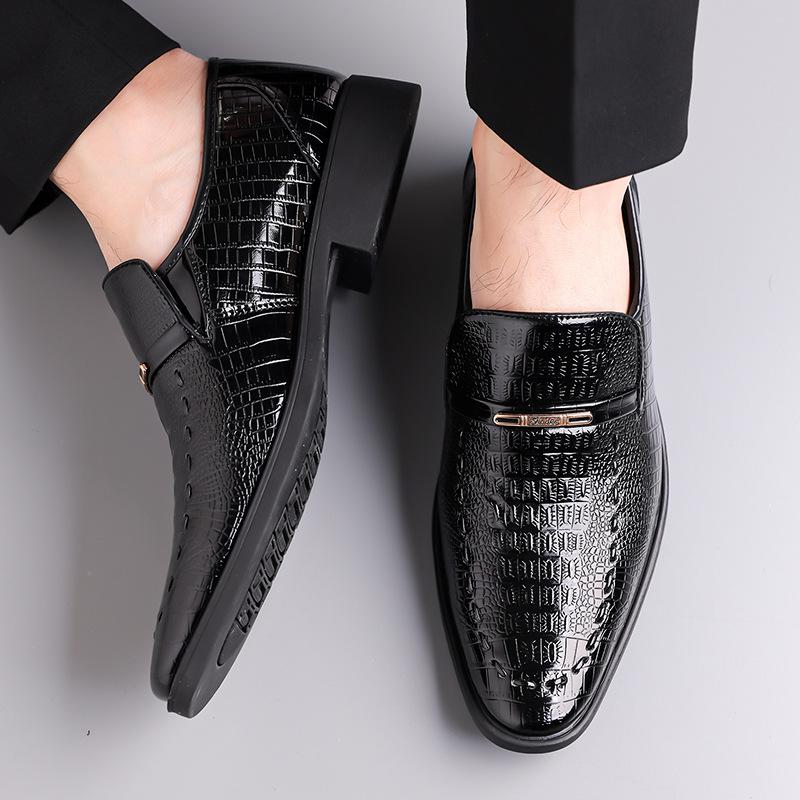 Fashion Big Size Embossed Business Leather Shoes for Men Spring Autumn New Designer Solid Color  Fashion Casual Dress Shoes Man