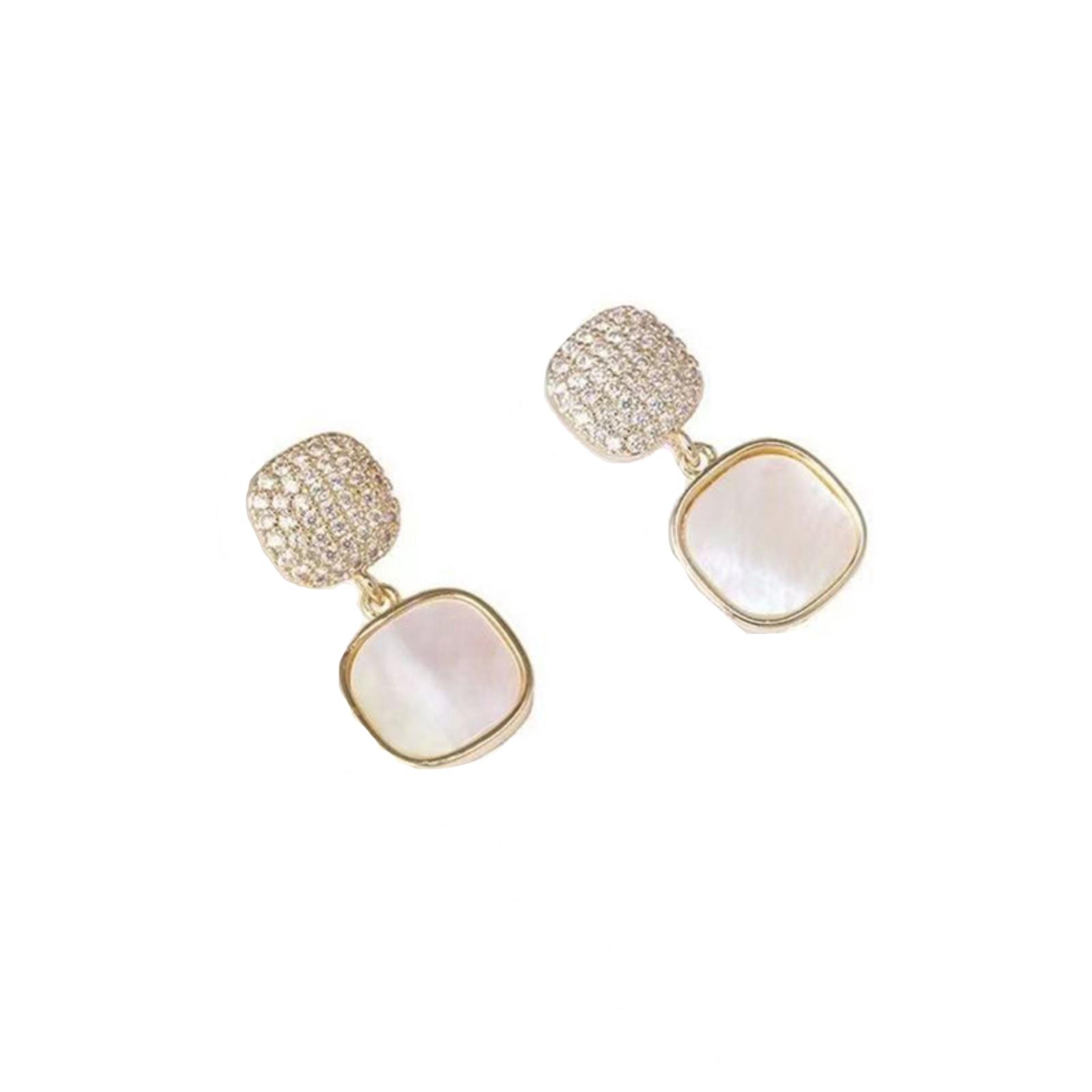 

Модный, Уникальный, Сдержанная роскошь, , И Ювелирные изделия высокого класса; Идеальный подарок для друга. One Size