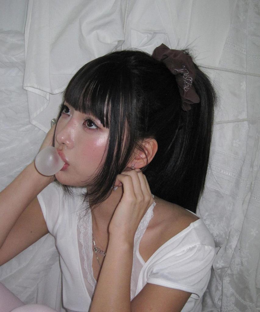 It Doesn'T Matter Idmt Pop Scrunchie (Brown)