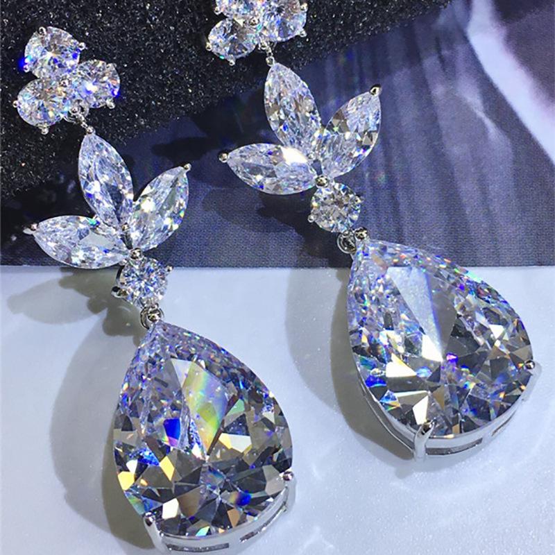 Exquisite Women'S Water Drop Large Zircon Earrings, Versatile Silver Plated Earrings