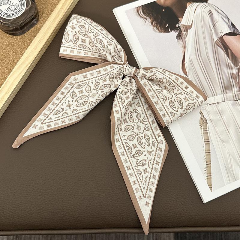 Cashew flower silk scarf, high-end decorative scarf, small fresh binding bag accessories, souvenir streamer, headscarf, headband, hair tie