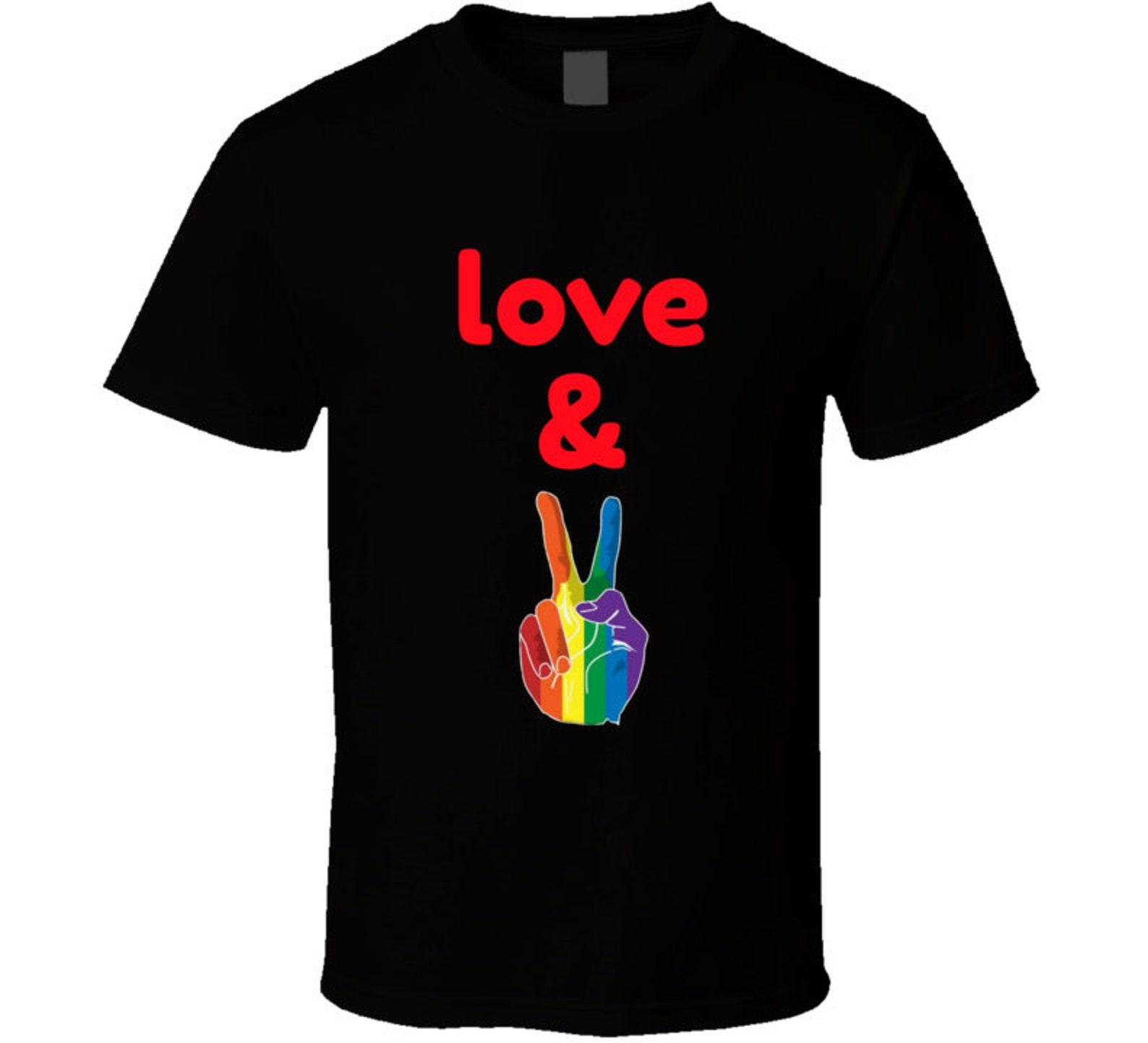 Pride Love & Peace T Shirt L