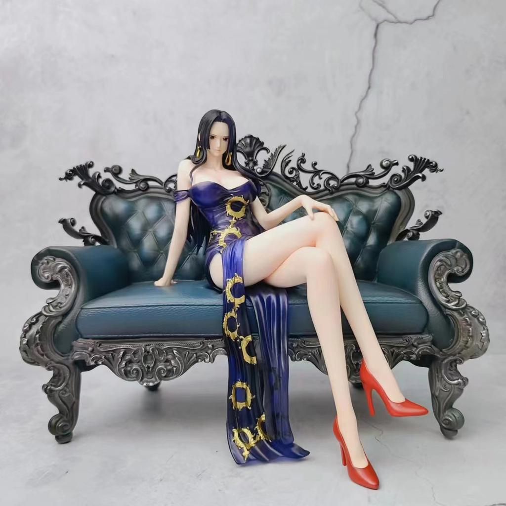 One Piece Figure Boa Hancock Nami Nico Robin Suit Thugs Design Animation POLYVINYL CHLORIDE Action Figure Plaything Statue Adult Collector Miniature