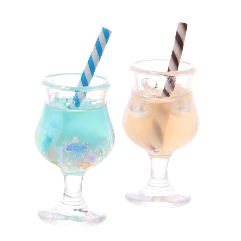 2 Stück Mini-Trinkbecher Modell Rollenspiel Mini-Lebensmittel Puppenzubehör Puppenhaus