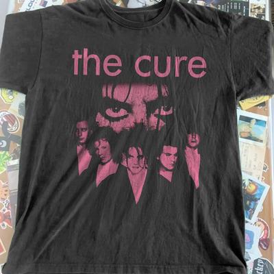 HORKÝ! Tričko kapely The Cure 90. léta, Unisex tričko The Cure Love, barva antracitová, velikost S-5XL
