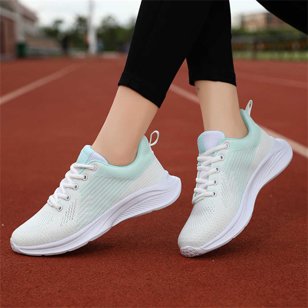 Size 39 Slip Resistant Shoes Women Sneakers Sport Loafers Skates Shoes Women Lace-up Boots Trnis Tenya Upper Baskette