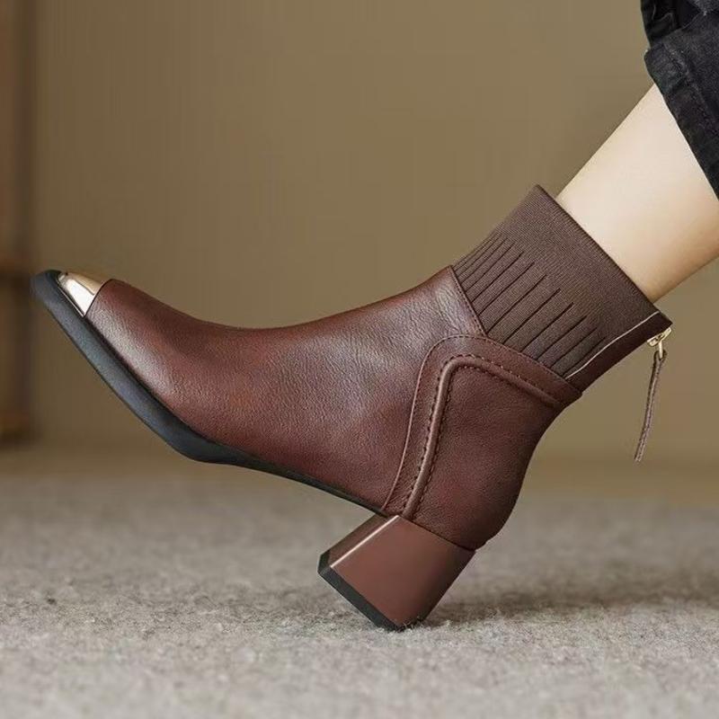 2025 New Women Short Boots Back Zip Zipper Luxury Designer Ladies Rubber High Heel Fashion Pointy Ankle Boot