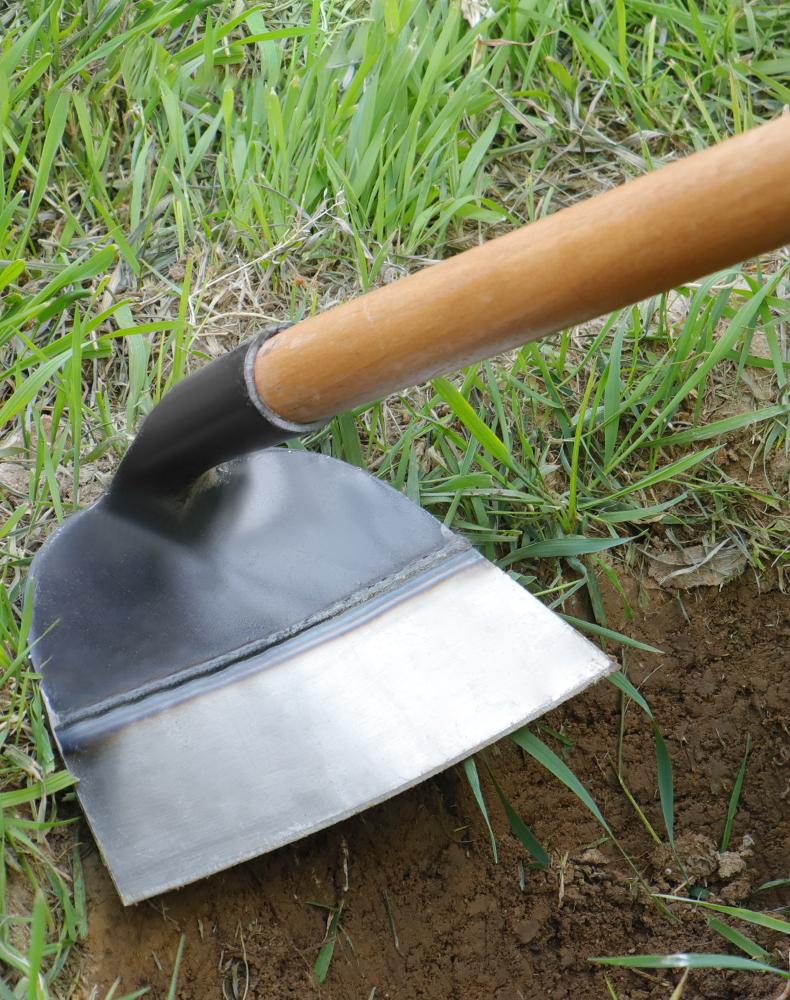 Vegetable Planting Hoe: Versatile Household Tool for Weeding & Digging, Made from Thickened Manganese Steel