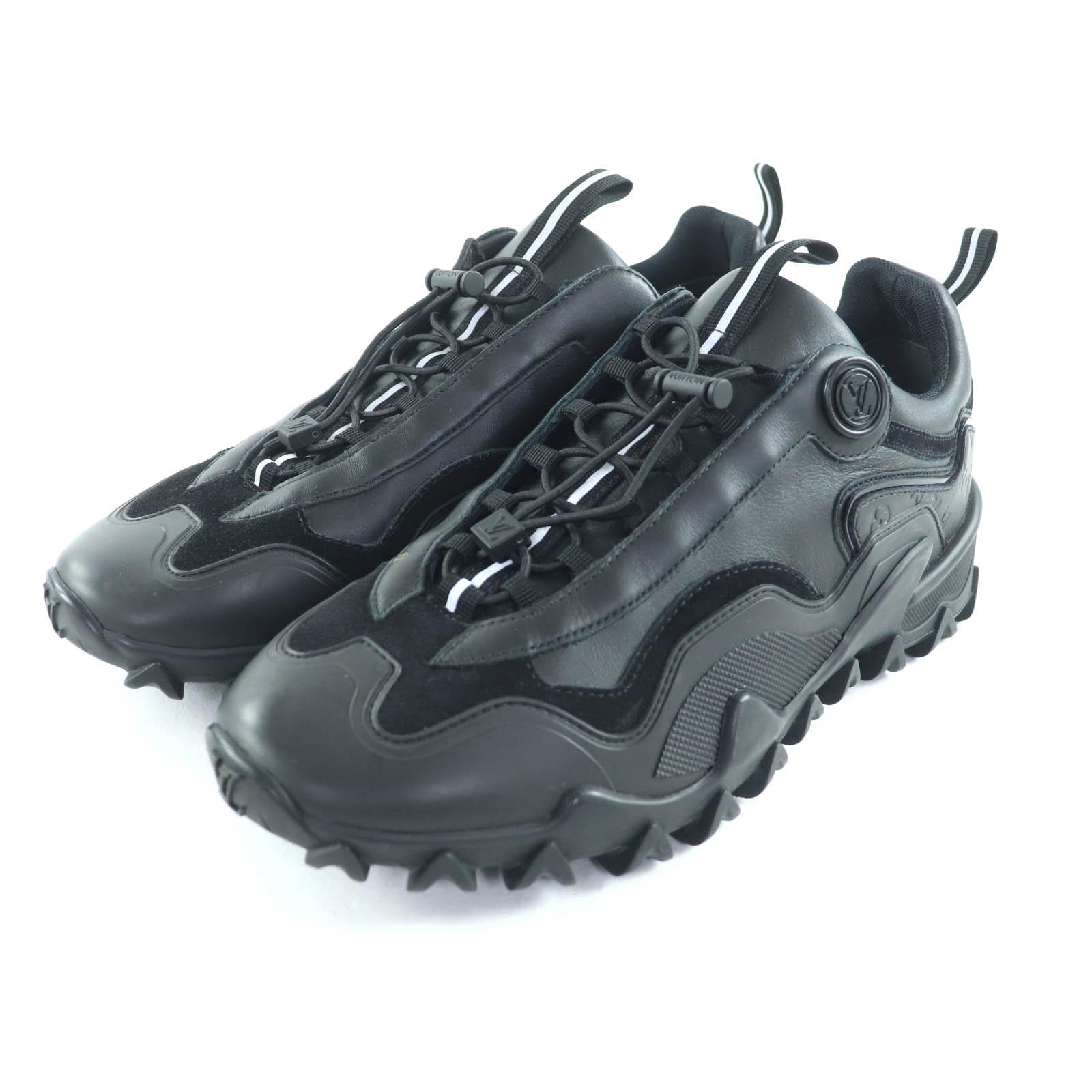 

Pristine LOUIS VUITTON sneakers Lash line black leather Women 37 Used