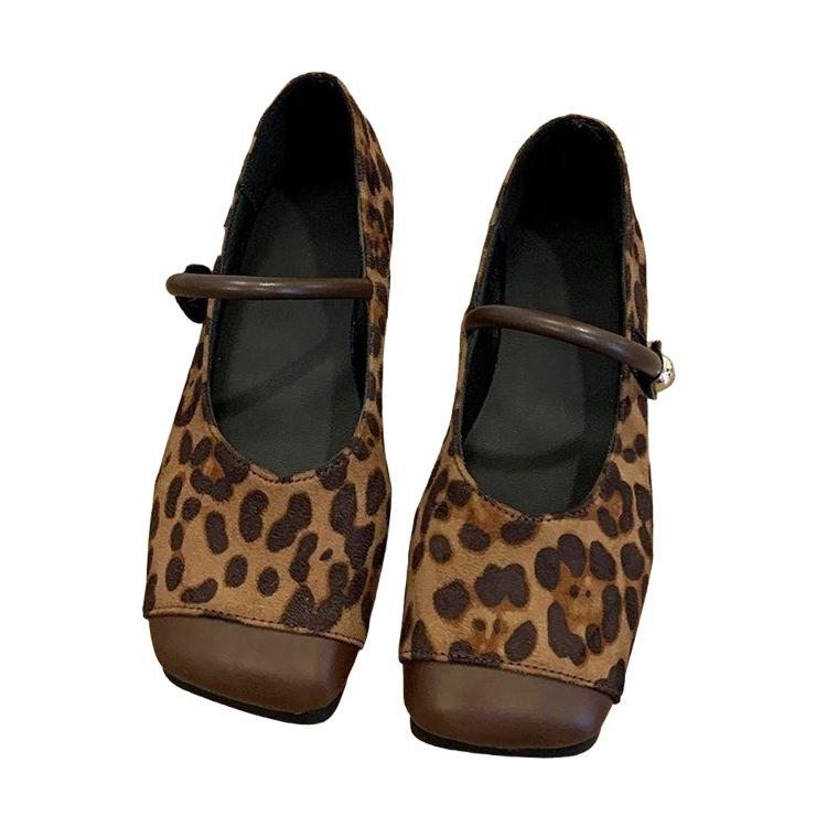 Suede Leopard Print Flat Bottom Wear Mary Jane Shoes Autumn New Temperament French Beanie Shoes Light Mouth Single Shoes