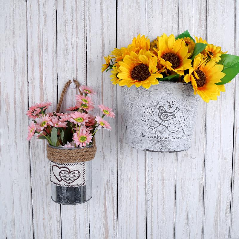 Wall-Mounted Iron Flower Pot Basket - Simple Balcony Decor