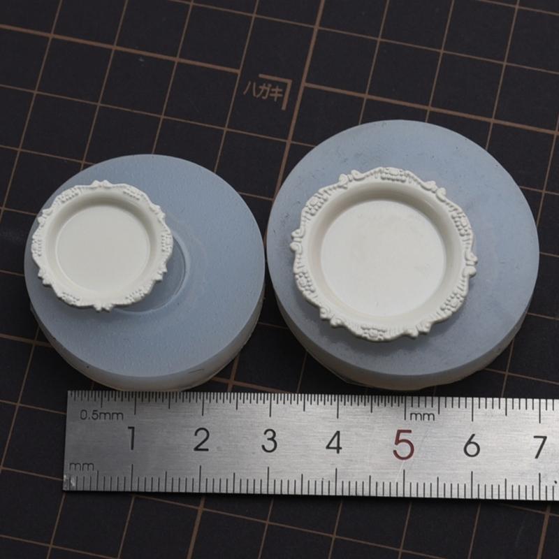 Mini Scene Plate Mold in Flexible Silicone, Ornate Edge Casting Mold for Resin Craft Projects and Display Pieces