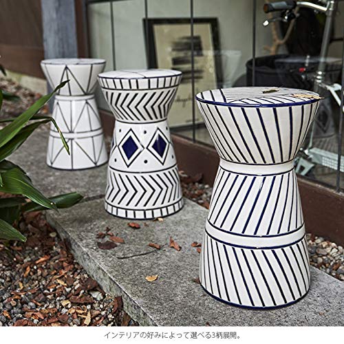 Higashitani Entrance Stool B White CLY-21B