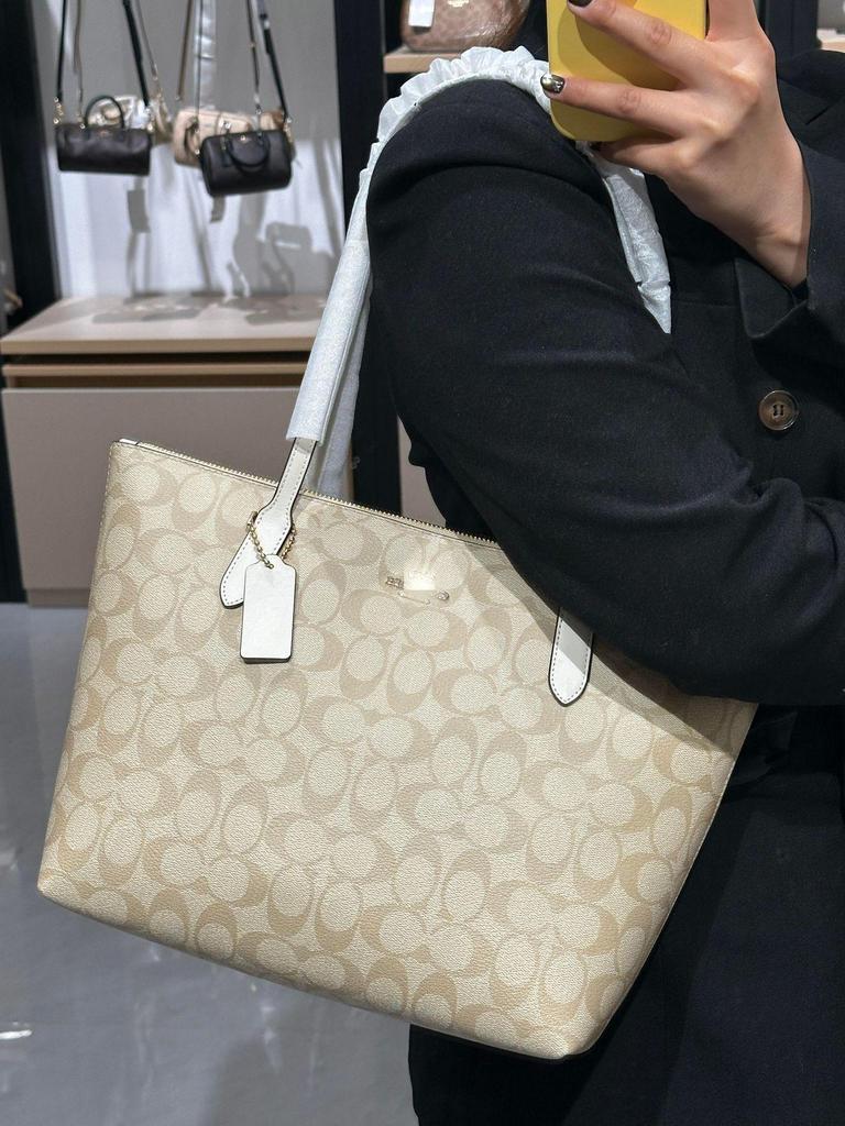 Torba z zamkiem błyskawicznym Zip30 od Kou C: Klasyczna kwiatowa torba na ramię o dużej pojemności dla kobiet