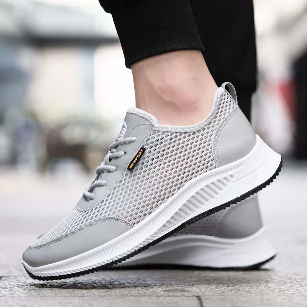 Summer men's shoes breathable thin mesh shoes soft sole student running shoes mesh surface casual comfortable hollow men's sports shoes