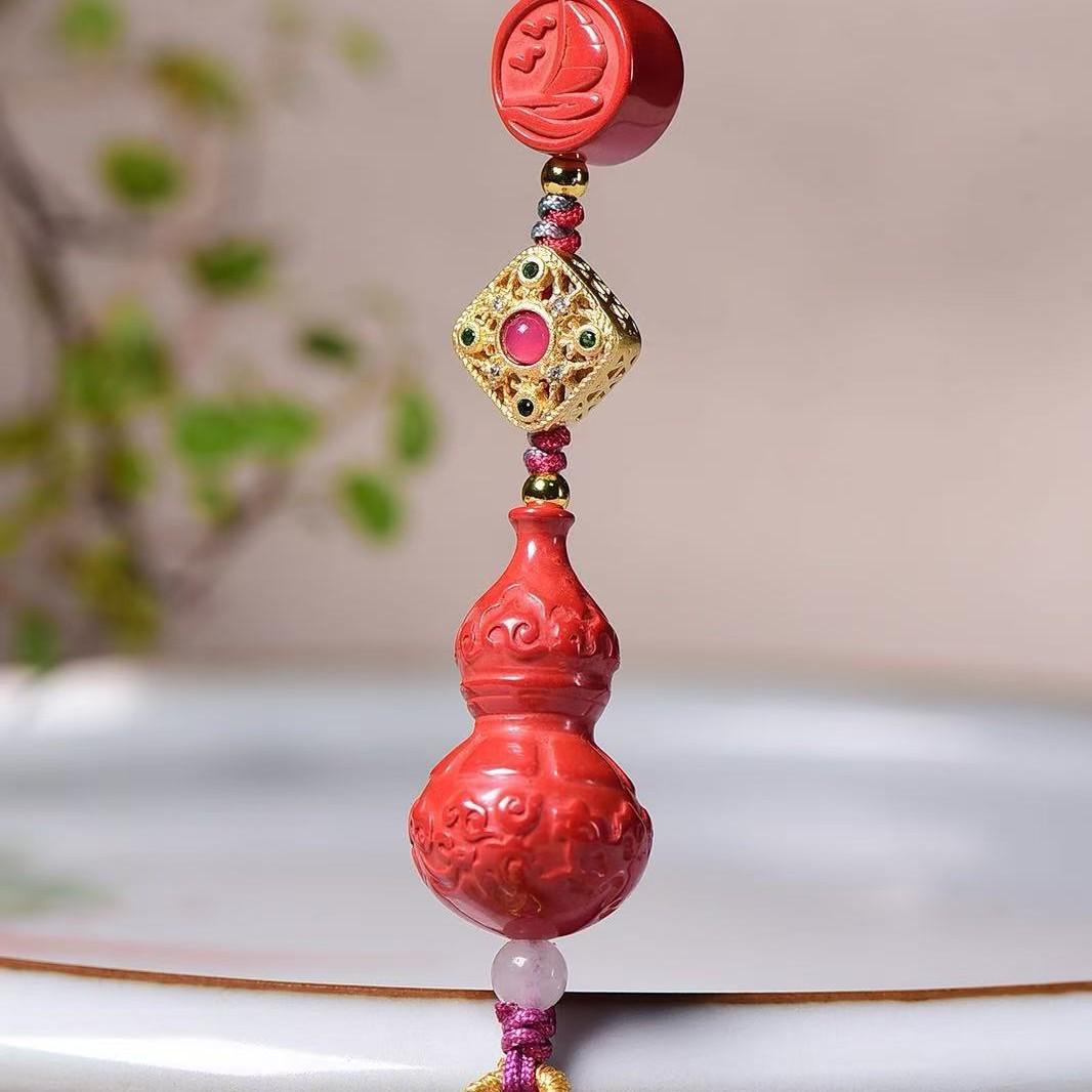 Cinnabar Emperor Sand Gourd Phone Charm AL683811440278 золотой