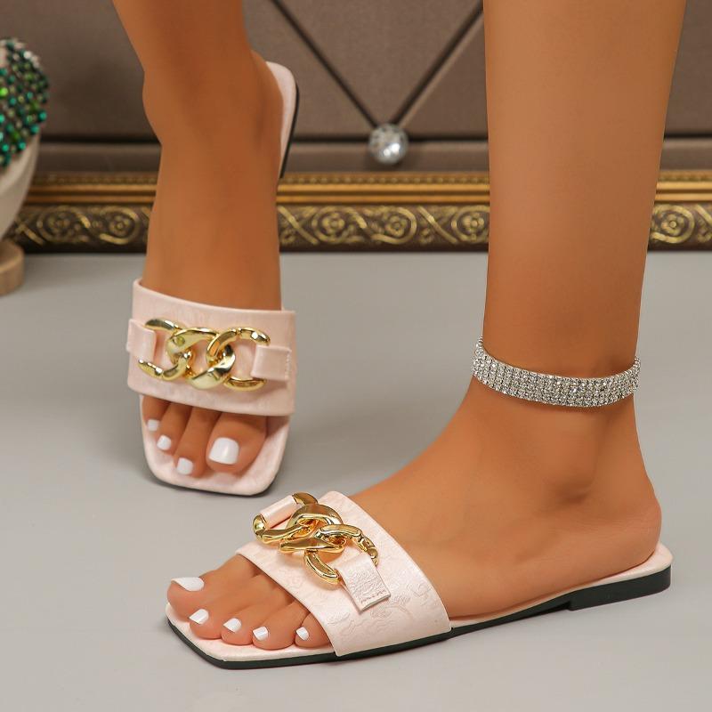 Nuevas Chanclas de Verano para Mujer Estilo Europeo y Americano Hebilla Metálica Punta Cuadrada Moda Casual Banda Única