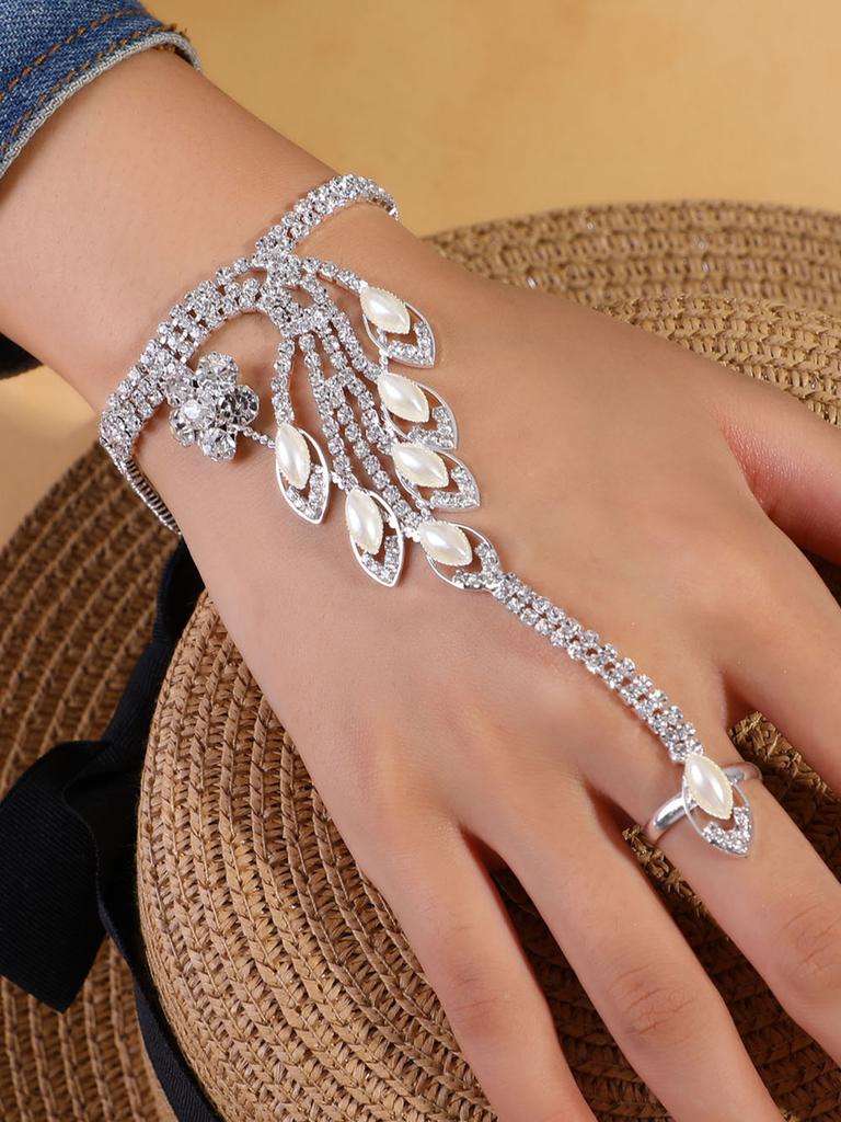 1 Women's Claw Chain Series Trendy Narcissus Bracelet Ring Finger Chain Date Travel Banquet Party Holiday Dressing Gift