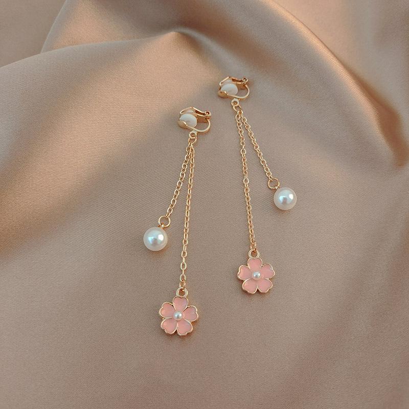 Korean Version of Advanced Ear Clip Without Ear Hole Women's Fashion Retro Versatile Cool Style Temperament Simple Earrings