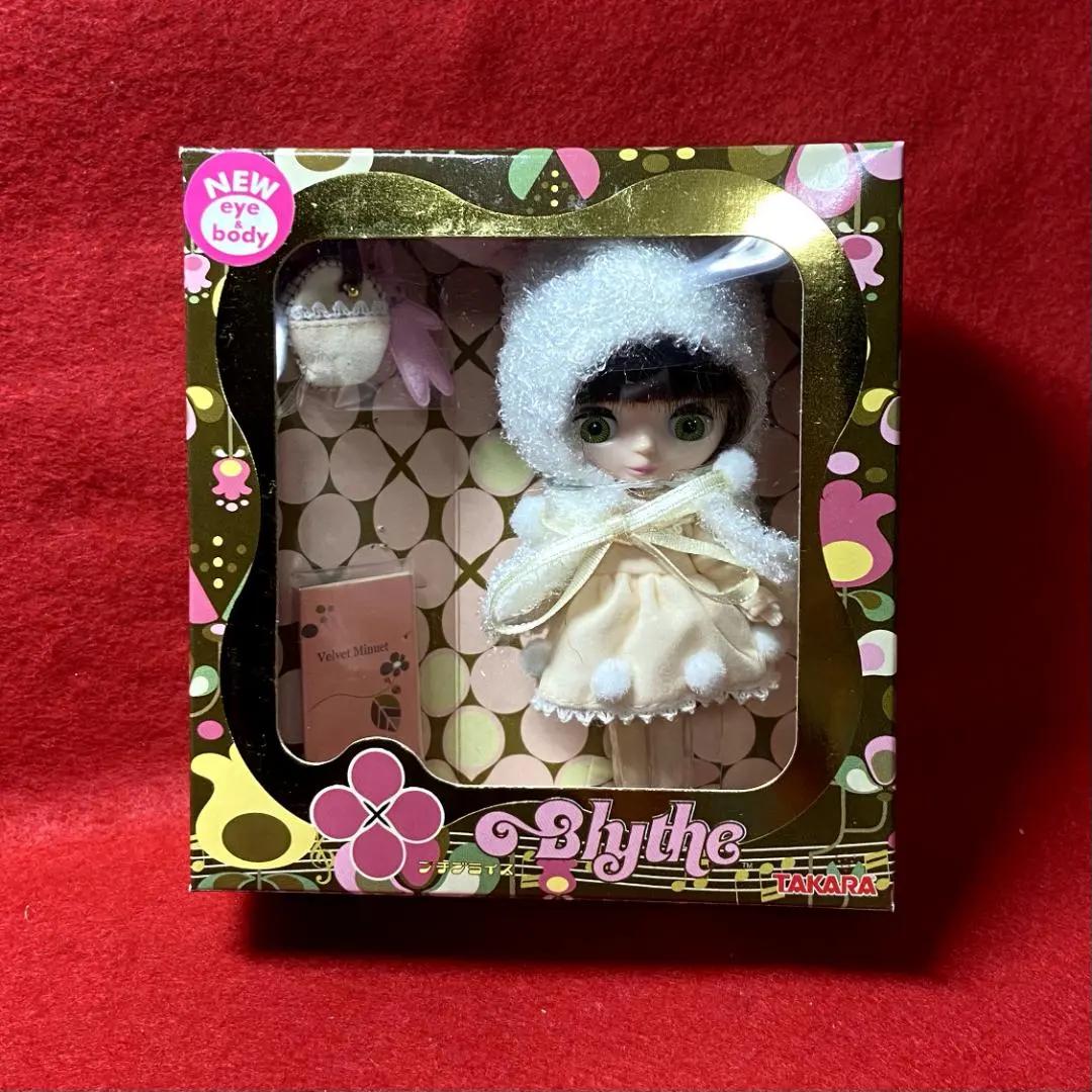 Rare 2003 Petite Blythe Velvet Menuette Vintage Doll Japan Pre-owned w/Box Exc