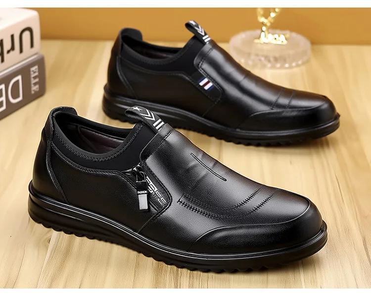 Fashion British Cow Leather Non-slip Men's Driving Shoes Spring Autumn Soft-soled Men Designer Shoes Fashion Casual Black Loafers Male