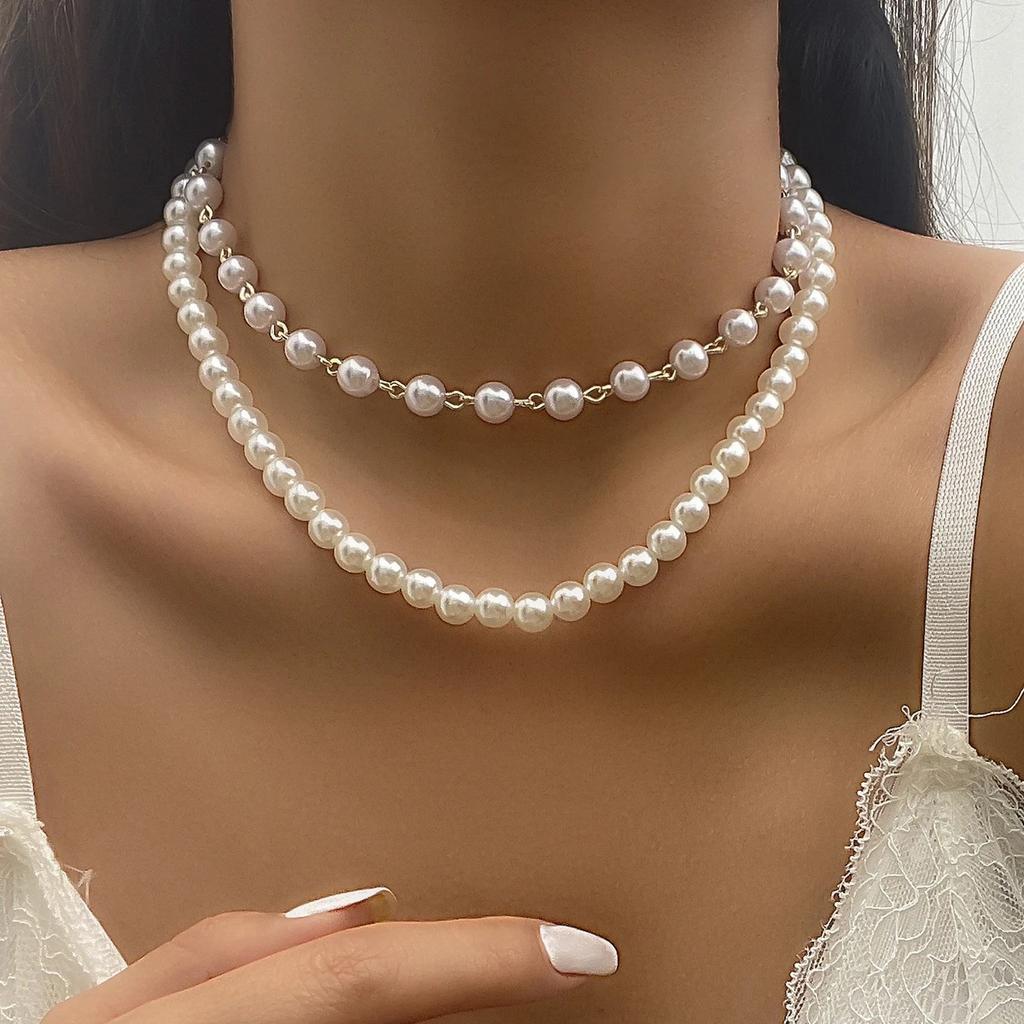 Collar de perlas blancas de imitación multicapa, cadena de cuentas, estilo punk, para damas, para bodas, collar corto de clavícula, joyería para banquetes.