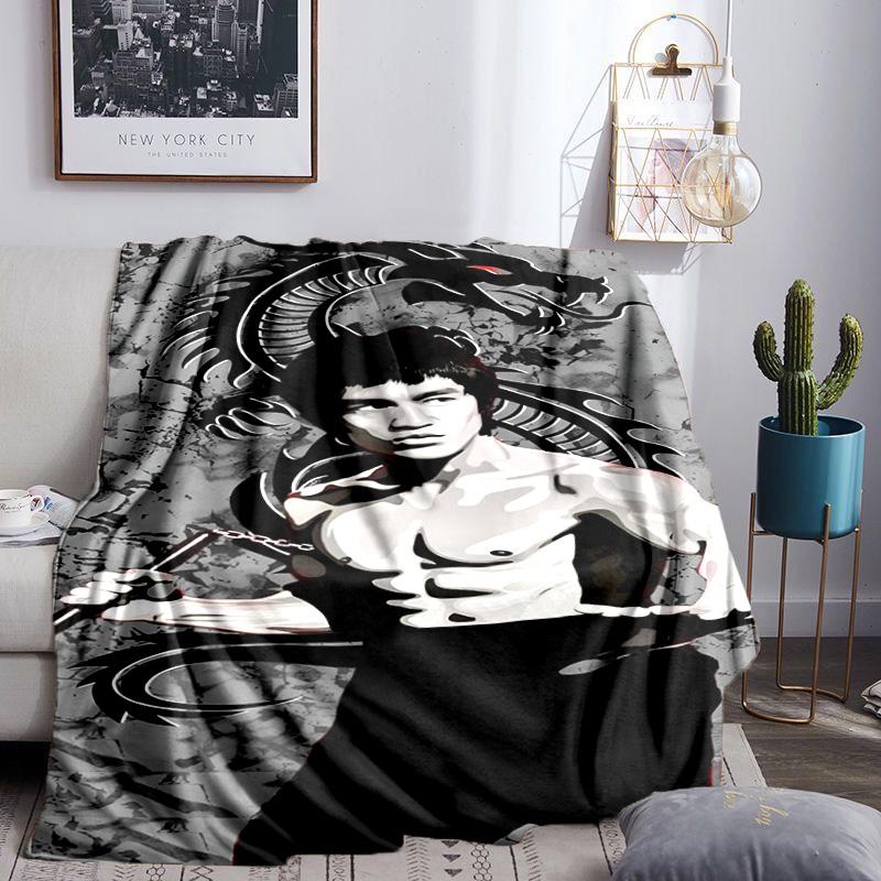 Dynamische Bruce-Lee-Pose Decke Leichte Flanell Bettdecke Perfekt für Reisen, Camping, Wohnzimmer, Büros, Sofas, Fan Weihnachtsgeschenk