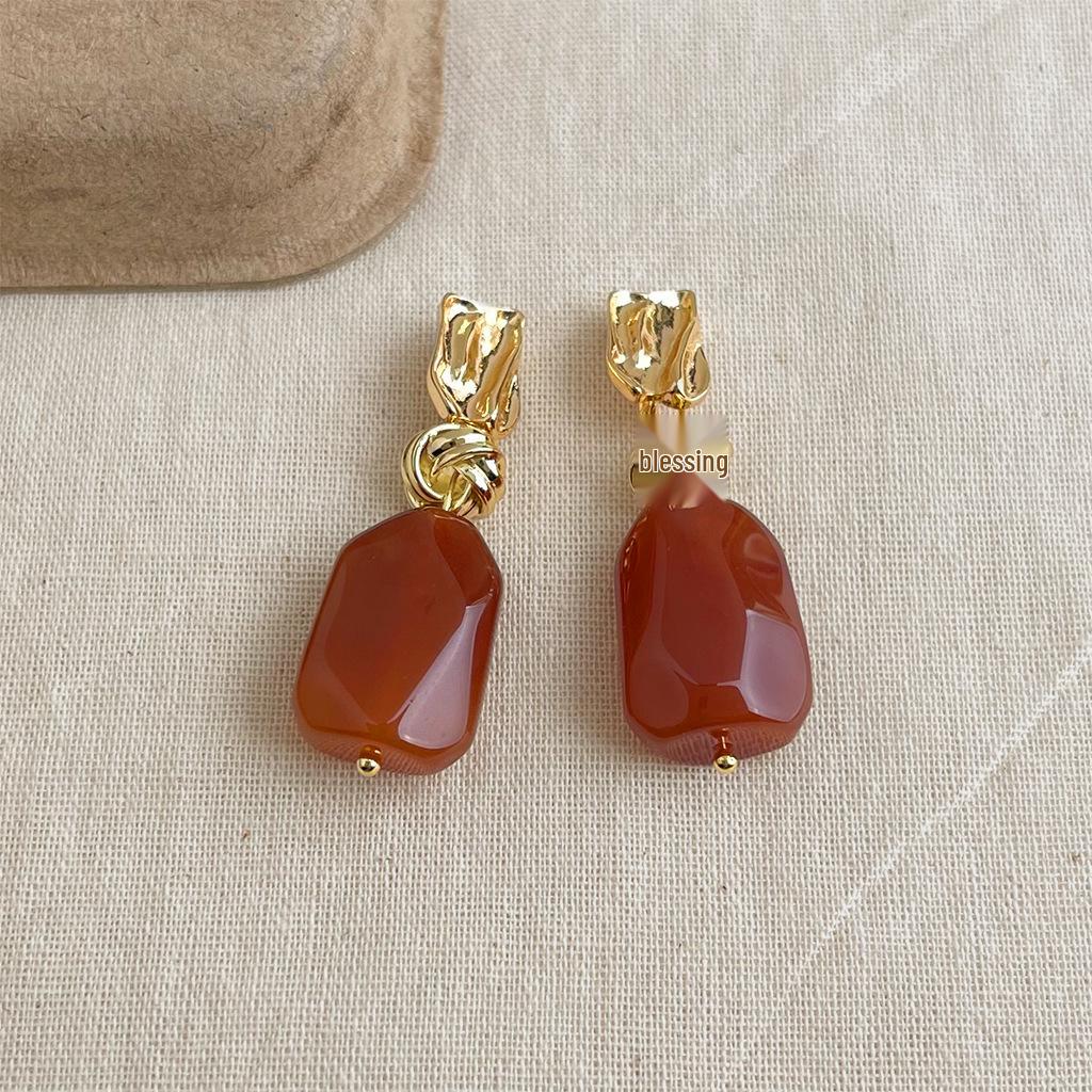 Retro Maillard Gradient Geometric Enamel Stud Earrings: Fashionable, Luxurious, High-End Women's Style