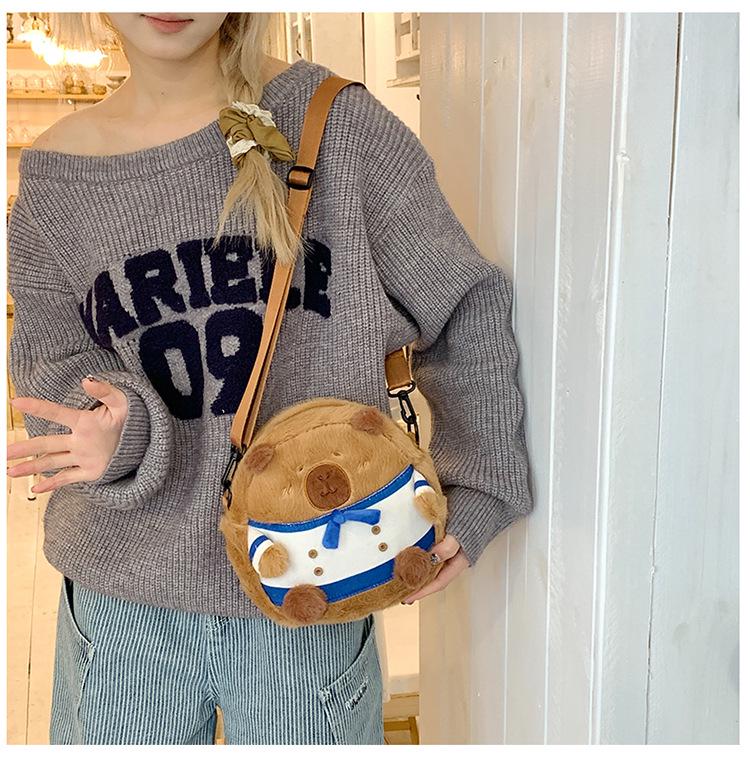 2024 Autumn/Winter Capybara Plush Women's Crossbody Bag