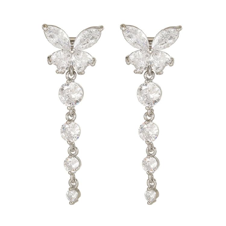 

Trendy Silver Butterfly Crystal Chain Jewelry Piece For Freeclip 1 2 Ear Clip Adds Elegance And Stability 1