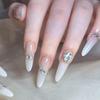 Xiaohongshu Handmade Red Floral Nail Art: Wearable, High-End Whitening Nail Tips Stickers
