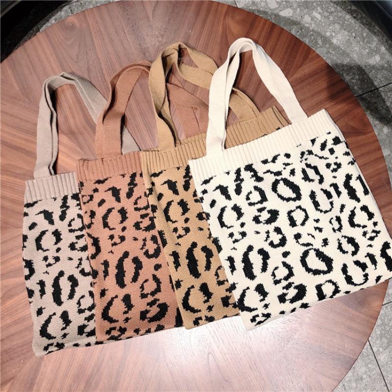1 Autumn and Winter Knitted Shopping Bag, Leopard Print Woven Shoulder Casual Hand-held Wool Cloth Bag