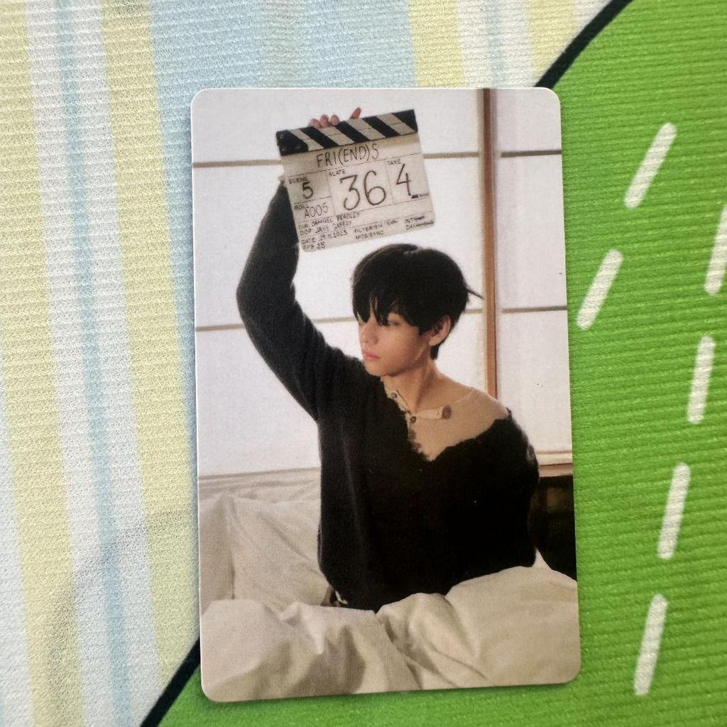 [USED] BTS V Taehyung FRIENDS JPFC Bonus Trading Card