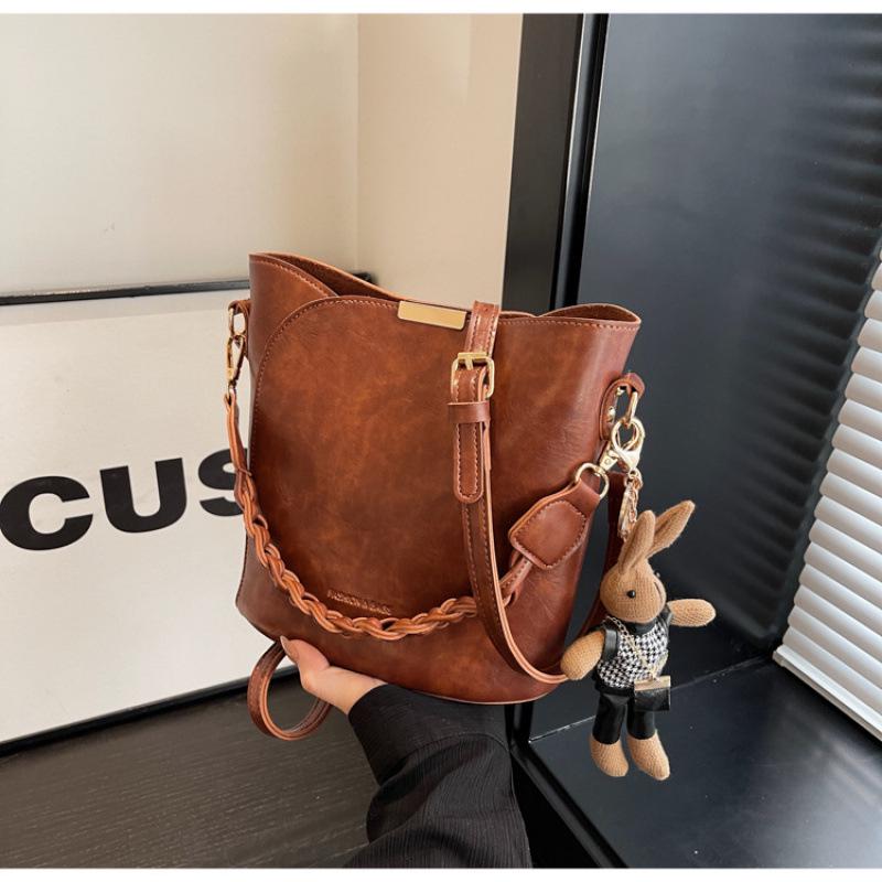 Women's 2025 Retro Niche Textured Crossbody Bucket Handbag