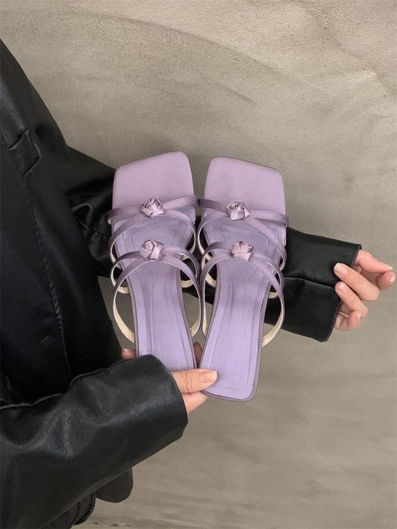 

2025 новый темперамент светская львица тонкий каблук крутые шлепанцы летняя обувь с юбкой босоножки на высоком каблуке сказочные туфли 40 фиолетовый