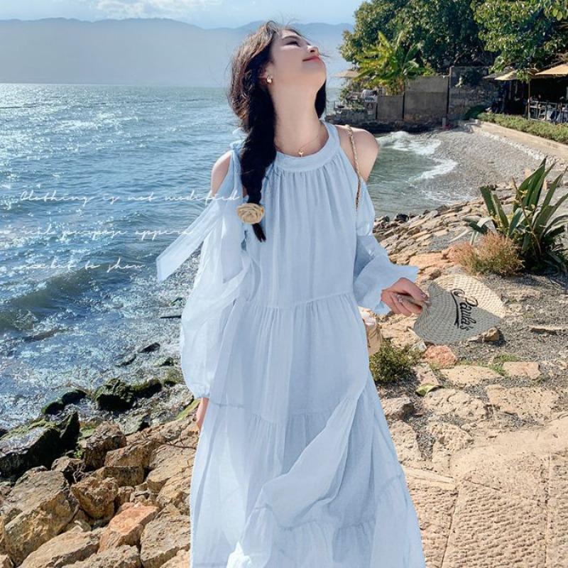 Seaside vacation dress women's summer new sweet gentle wind French temperament beautiful off-the-shoulder beach dress