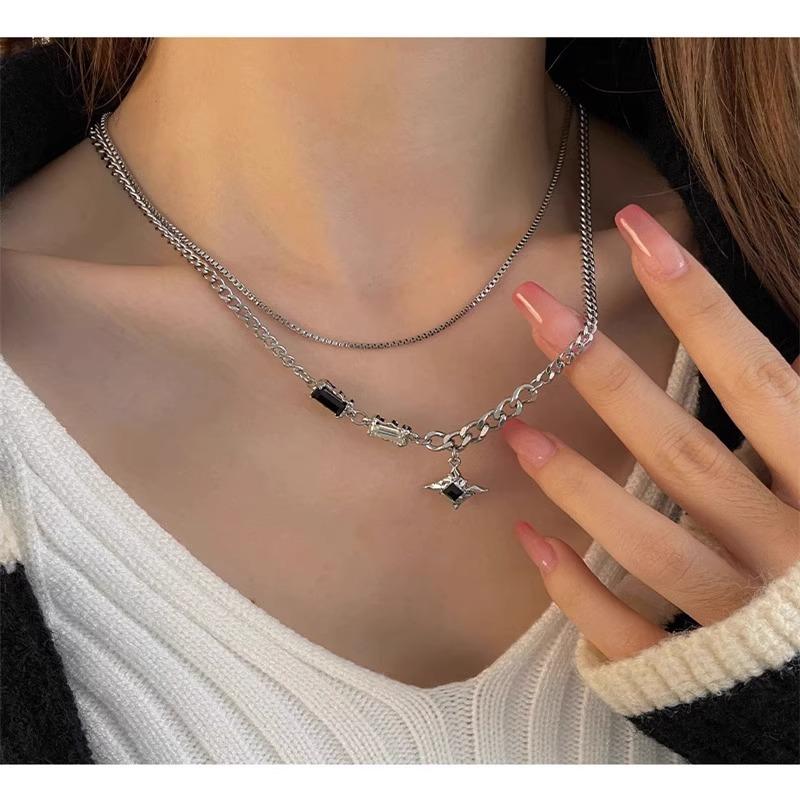 Double-layer Stacked Tetragonal Star Necklace Women's Cold Wind Niche Light Luxury High-end Versatile Couple Collarbone Chain