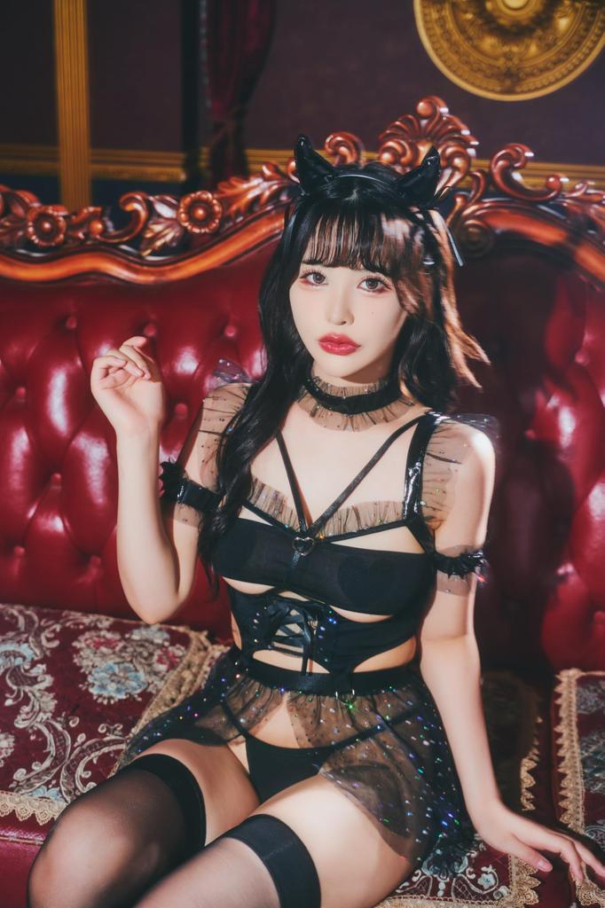 Clearstone Royal Nudie Cosplay Halloween Premium Succubus Women's Black