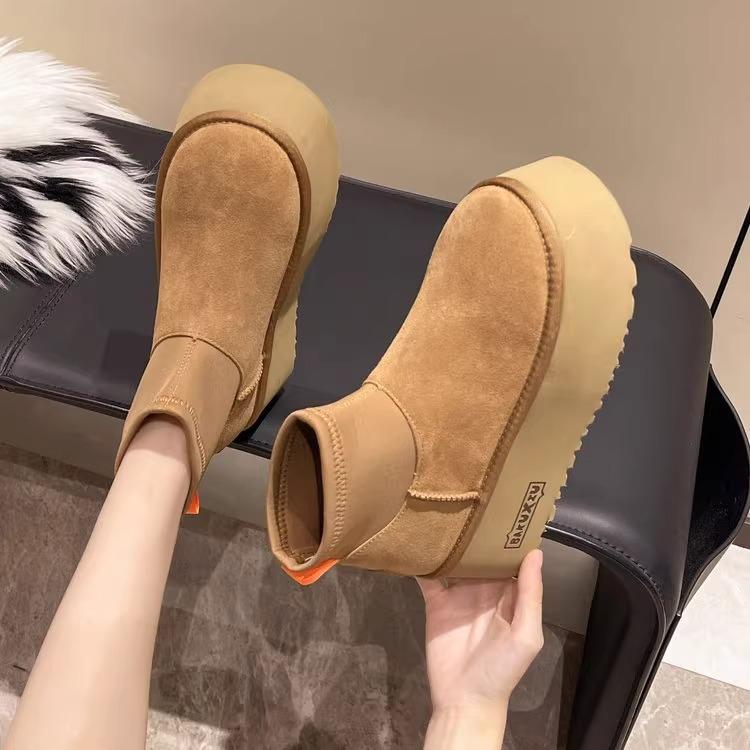 Thick Soled Snow Boots for Women Winter Height Increasing and Plush Warm Short Boots Fashionable Cotton Shoes Trendy