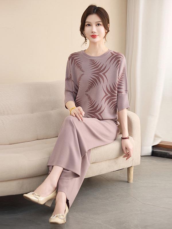 Elegant Knitwear Top & Slimming Wide-Leg Pants Set for Middle-Aged Women - Fashionable Spring & Autumn Apparel
