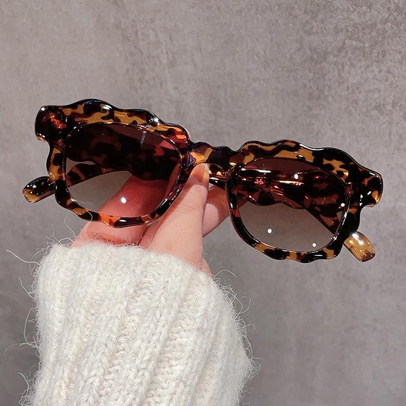 Square Women Men Sunglasses Rectangle Designer Flower Sun Glasses Male Retro Black Lens Driving Fishing Cloud Eyewear