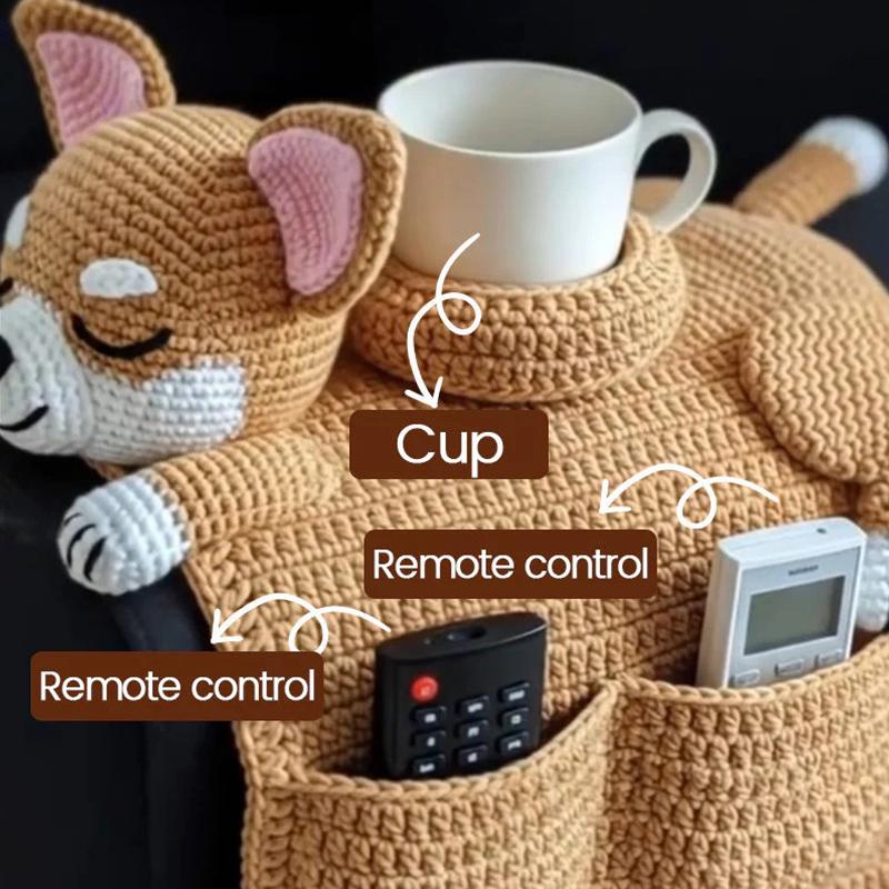 Borsa Portaoggetti a Forma di Divano per Cani all'Uncinetto, Decorazione Portaoggetti da Bracciolo per Divano Intrecciato per Animali Domestici, Con 2 Tasche e Un Portabicchieri
