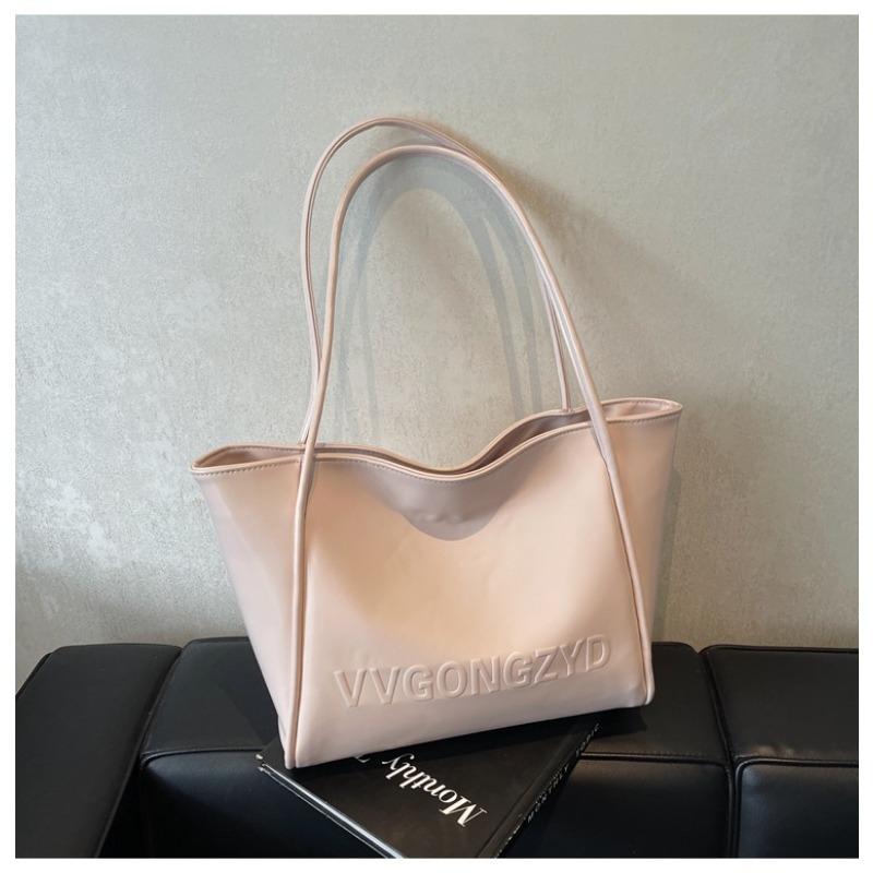 Large-capacity bag women's autumn and winter retro versatile new simple shoulder bag fashionable commuter tote bag