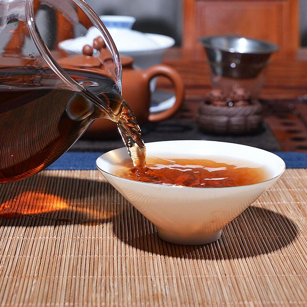Reifer Pu-Erh-Tee aus Yunnan, 357 g, Palace Tea Collection, erstklassiger, gekochter Pu-Erh-Teekuchen