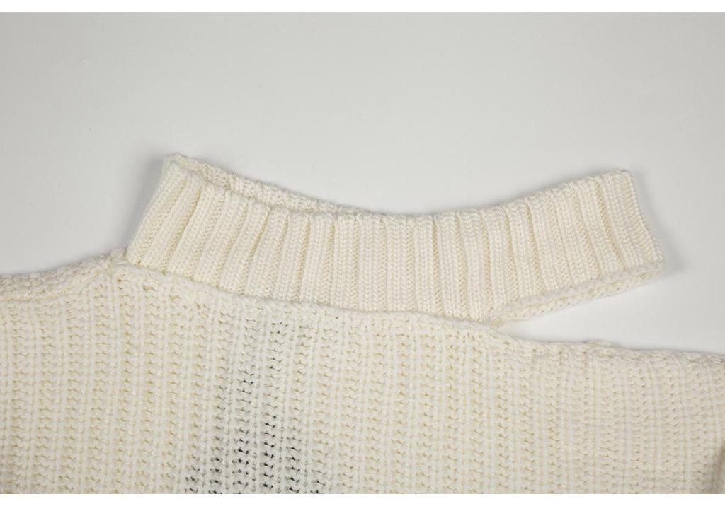 Huang Lizhi Korean Bohemseo Off-Shoulder Knit Sweater with Metal Logo - Women's Autumn Fashion