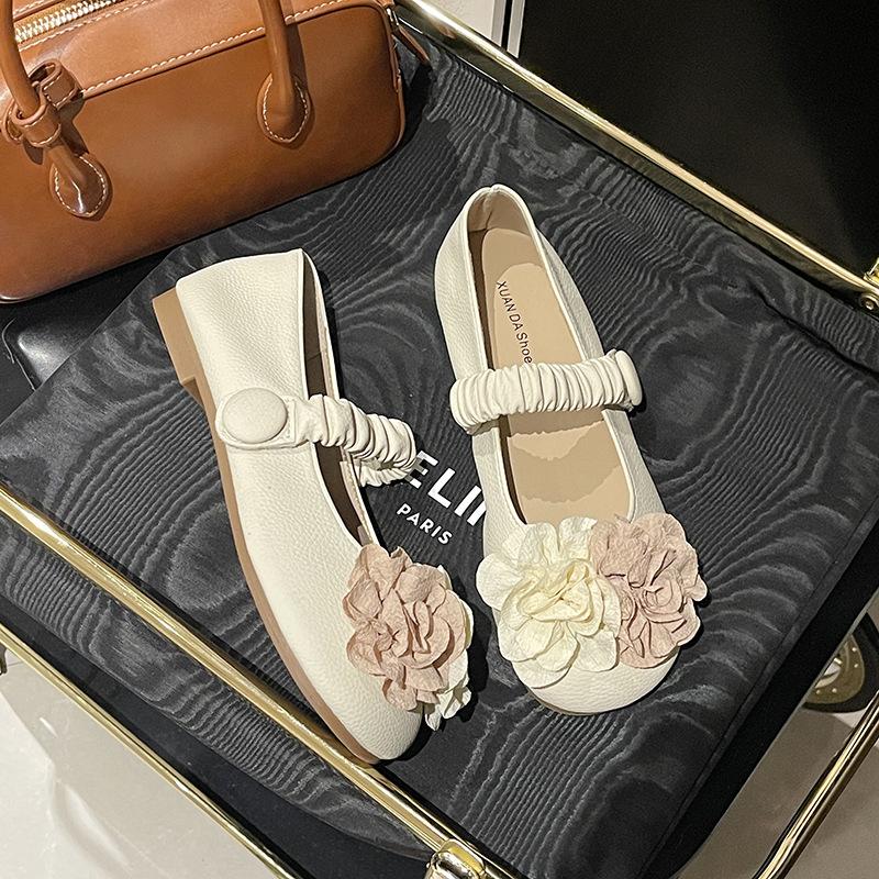 Rundkopf Französisch mit Rock flachsohlige Einzelschuhe Damen 2025 neu Frühling und Herbst Retro kleiner duftender Wind flacher Mund Mary Jane Damenschuh