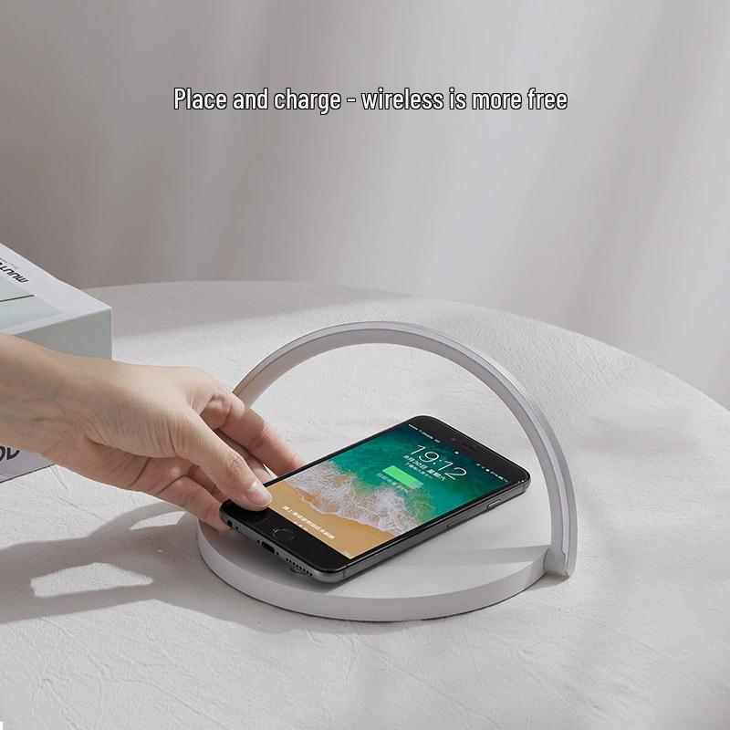Sumi Wireless Charger: 3-in-1 Touch-Control Desk Lamp & Phone Holder