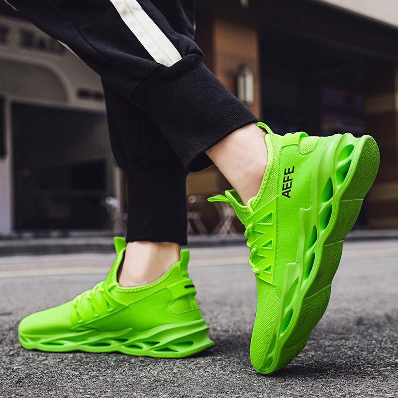 Blade-soled running shoes, spring and summer low-top mesh fabric dazzling plus size casual sneakers, light jogging