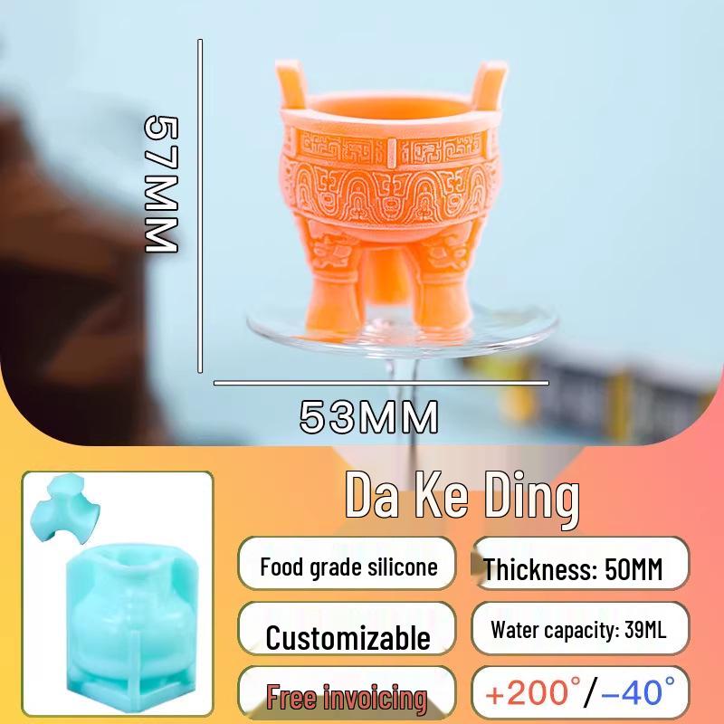 Crocodile-Shaped Silicone Ice Cube Tray for Whiskey – Large, Food-Grade, Cartoon Design