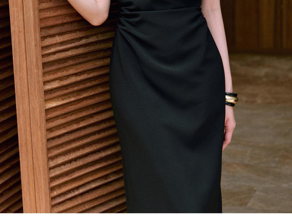Pre-Sale Micro-Elastic Twill Dress with Metal Inlay and Asymmetric Ruched Waist